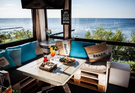 Beach Bar, Hotel Max in Ustronie Morskie
